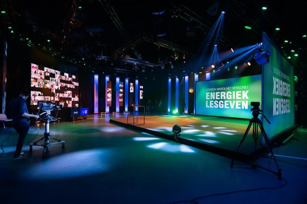 Studio met groene lichten