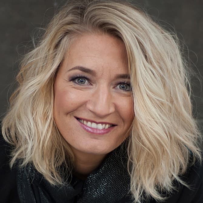 Janneke Jager glimlachend