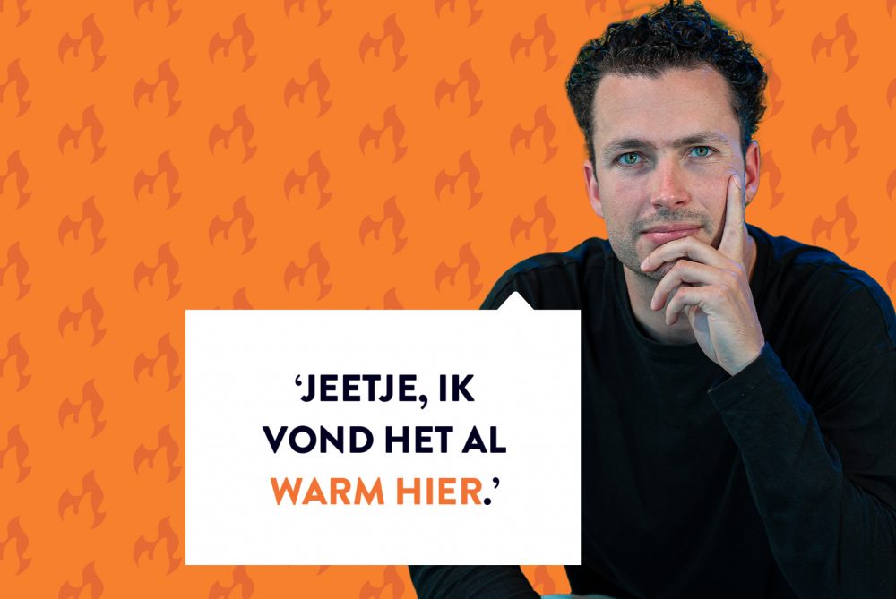 Job van Hooijdonk met oranje achtergrond