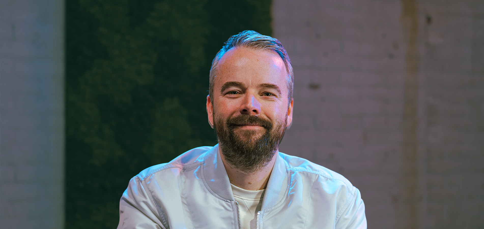 Jordi van de Bovenkamp lachen op de foto