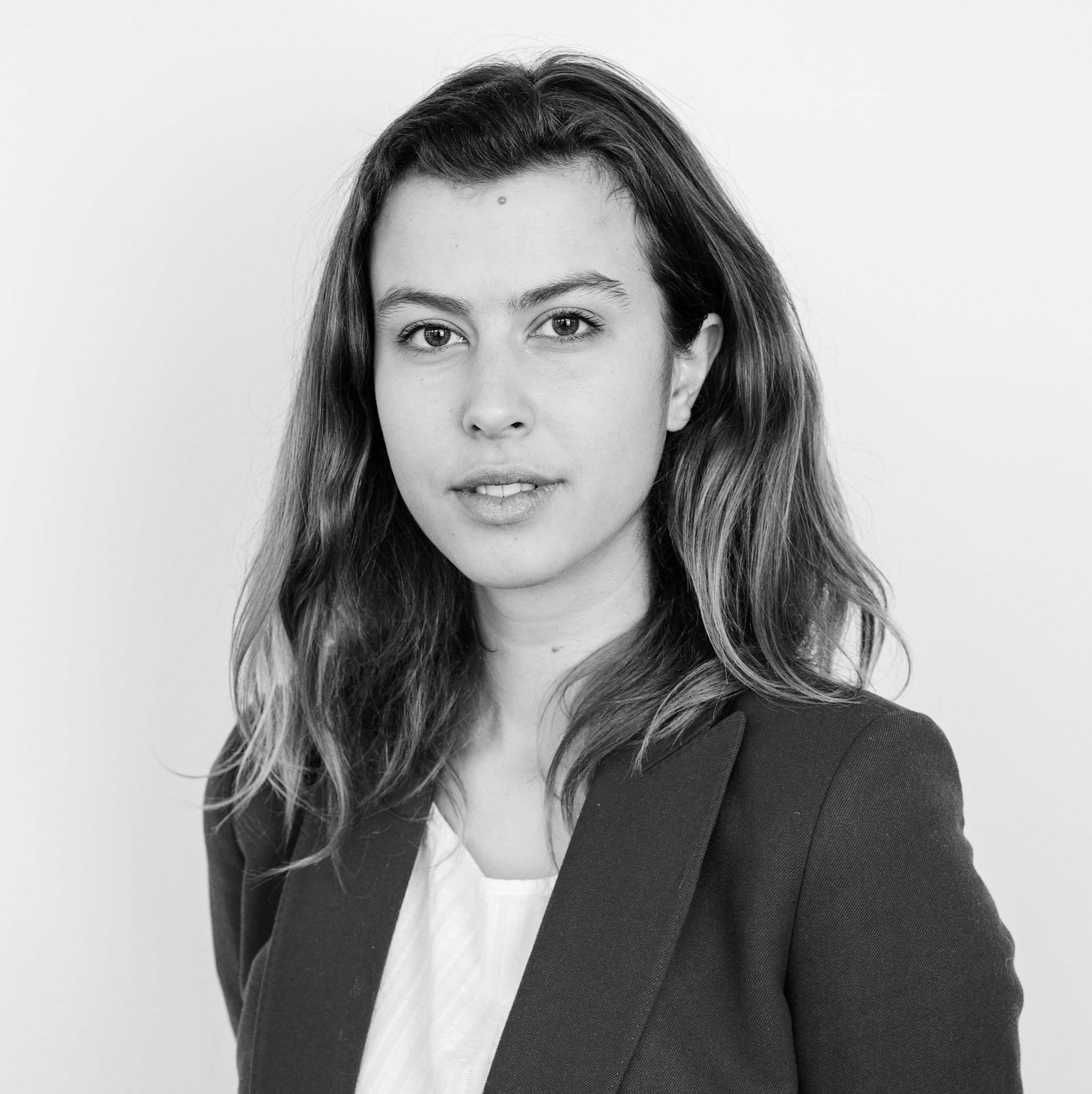 Sophie Kuijpers in zwart wit