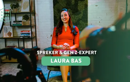 Interview Laura Bas Youtube