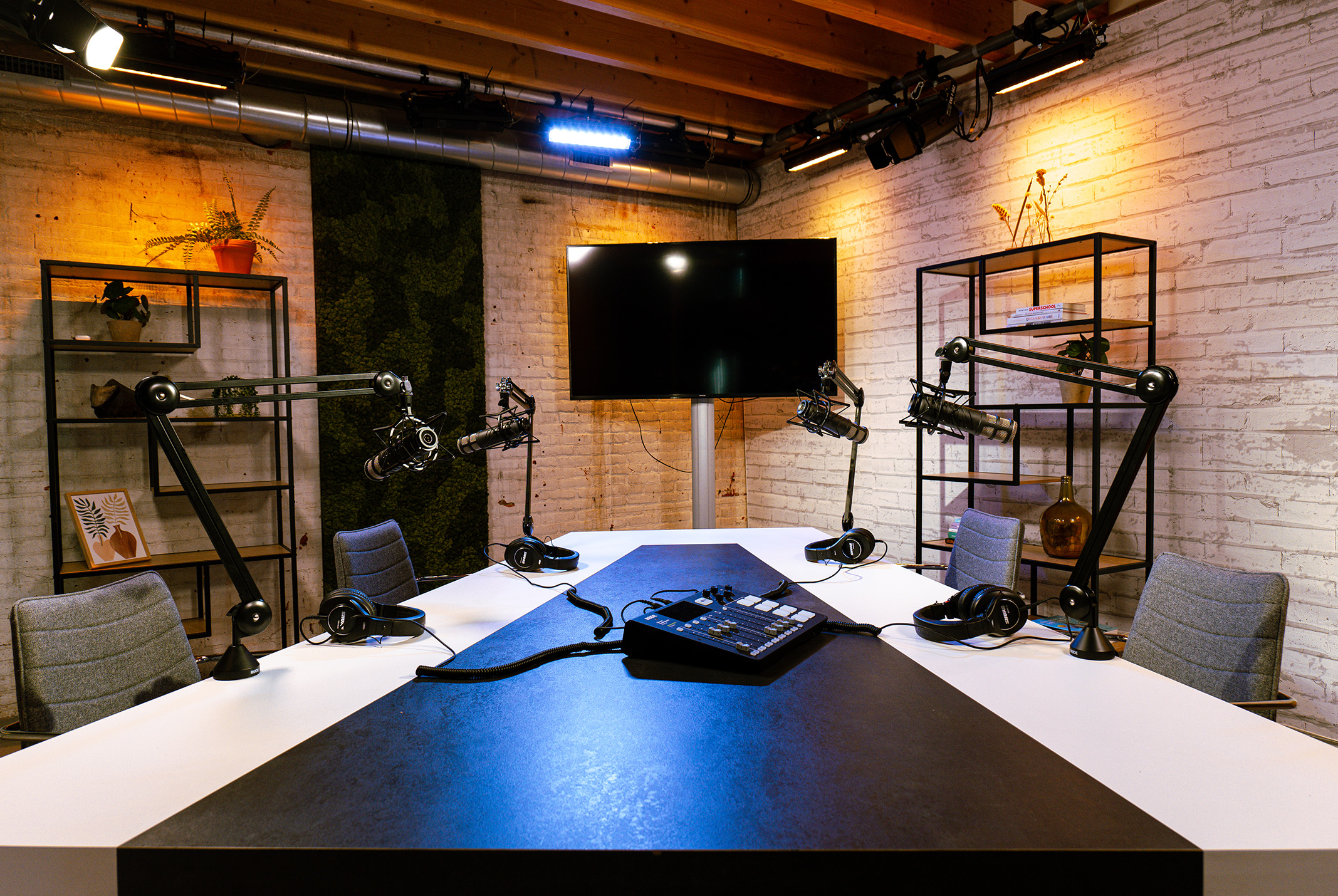 Studio Werkspoor in podcast setting