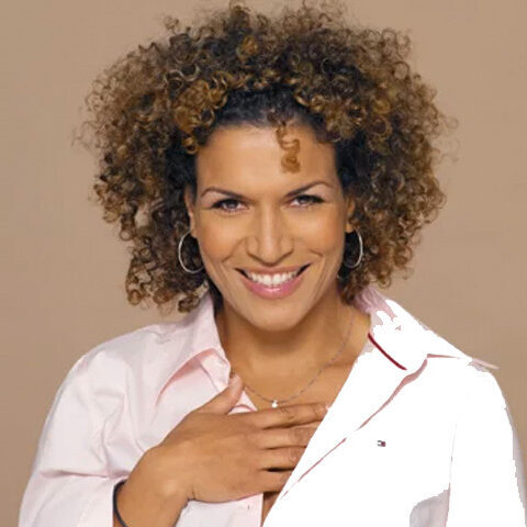 Lucia Rijker witte blouse