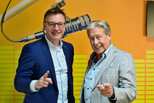 Over Hans Kazan & Matthijs Akkenaar AI flitsmeester