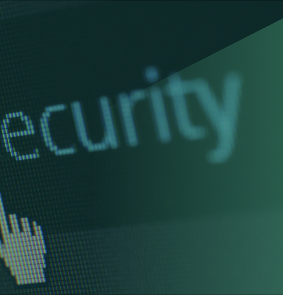 groene achtergrond met muis en security