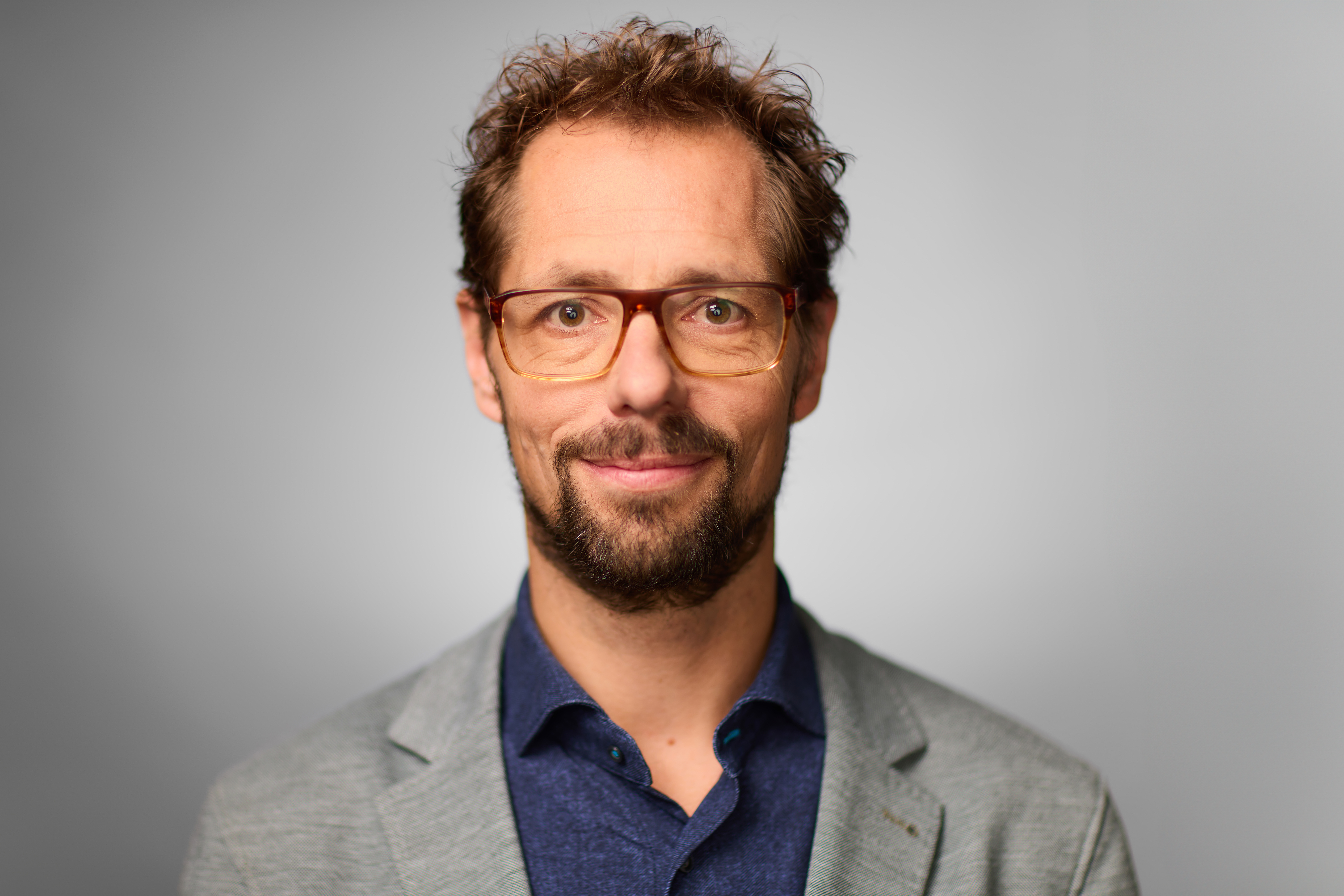 20240531 Joost Vd W DOOR Phenster