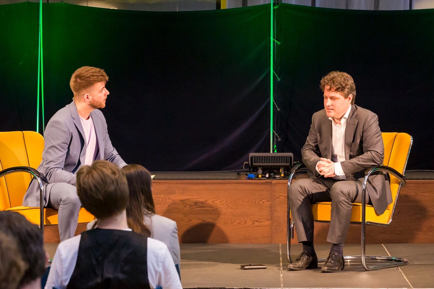 Over Frank van Leeuwen